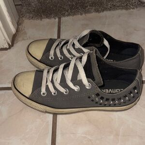 Women’s converse sneakers